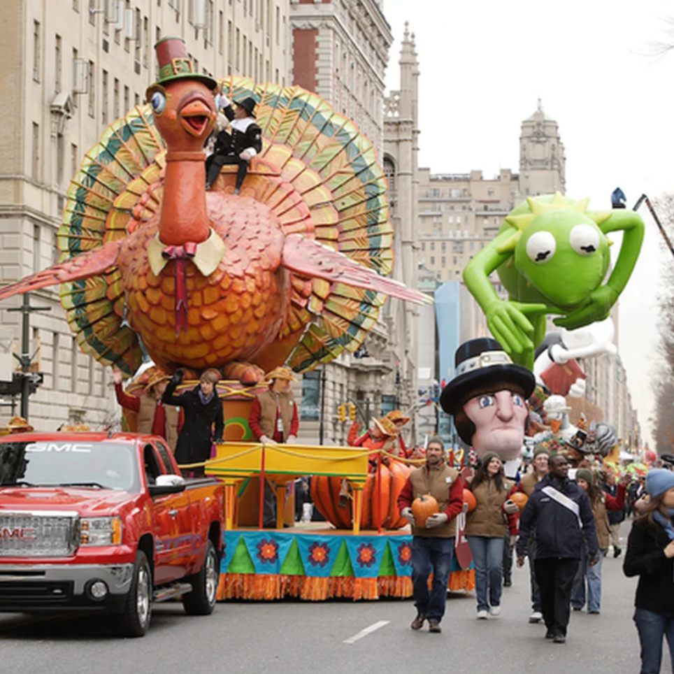 November 22 Parade Float Morning Camp