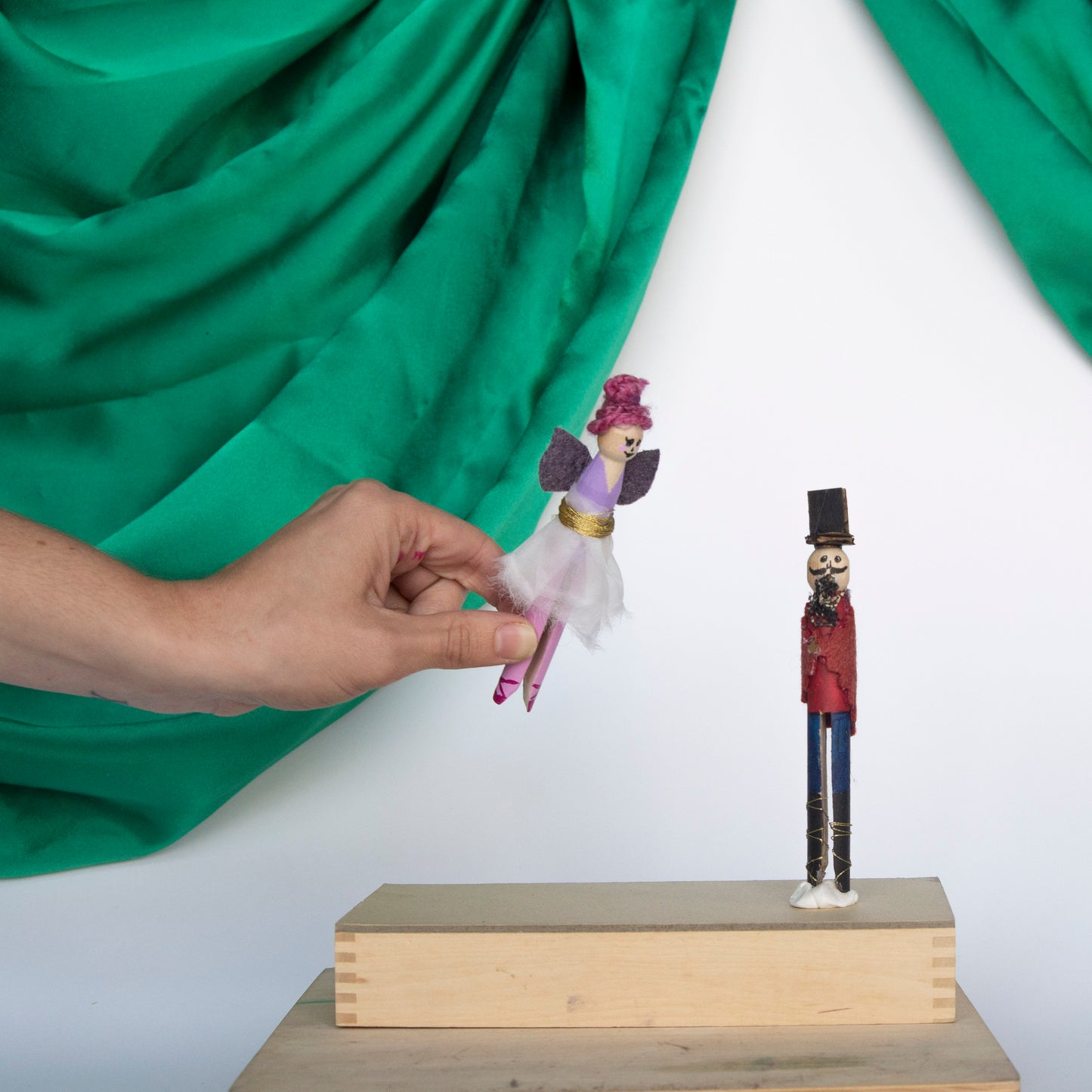 December 28 Sugar Plum Fairy & Nut Cracker Puppets Morning Camp