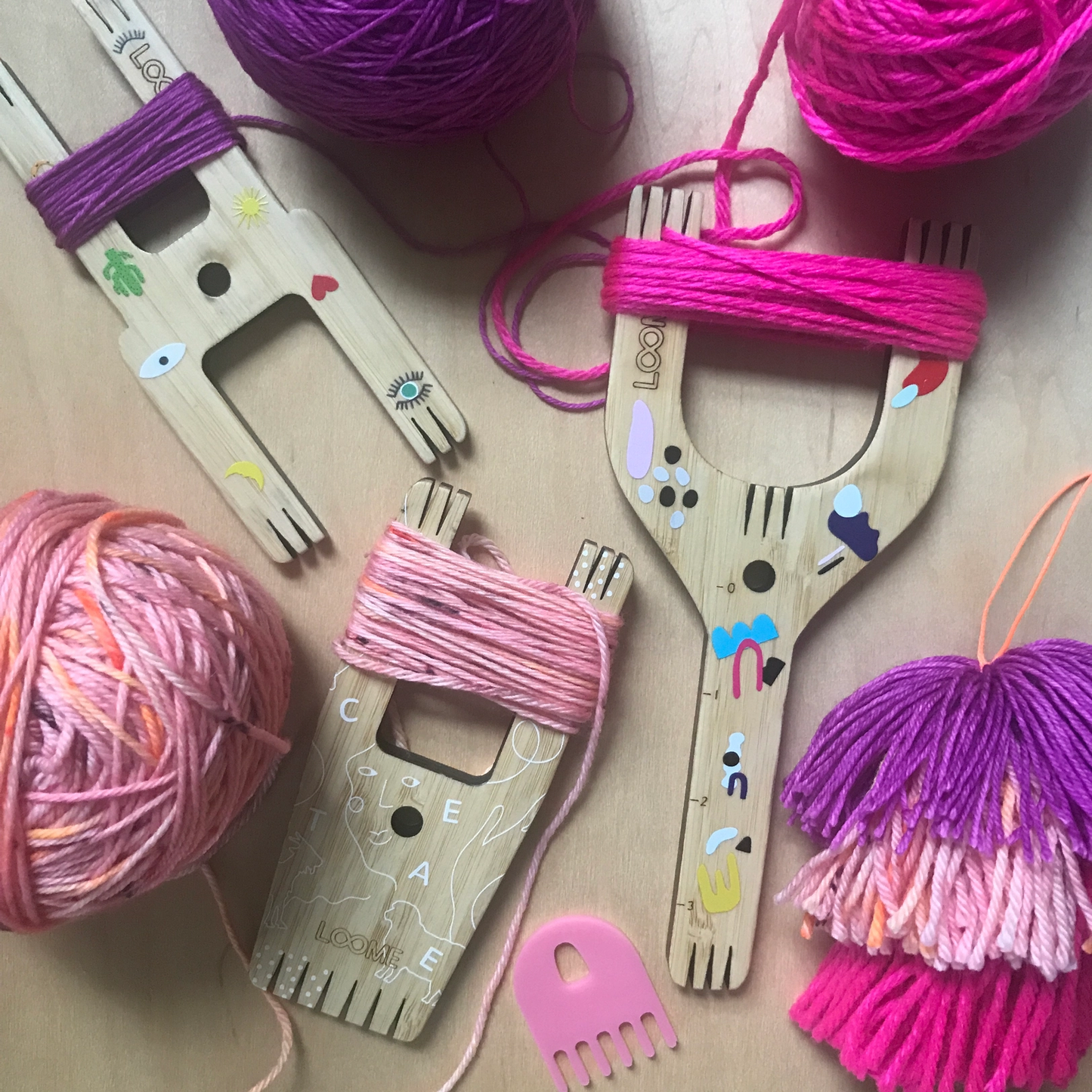 5-in-1 Pom Pom Maker