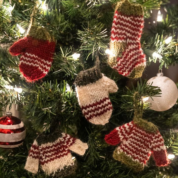 Dec 9 Knitted Holiday Ornaments