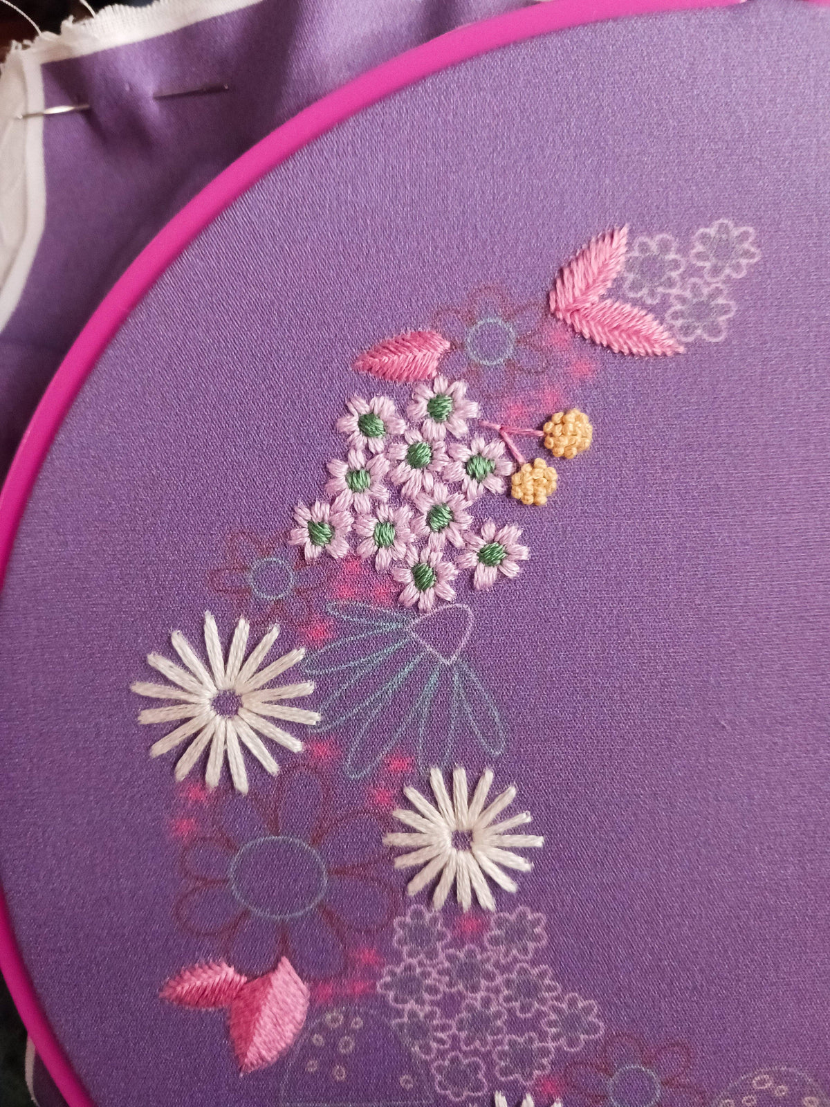 Cozy Blue Flora luna embroidery kit