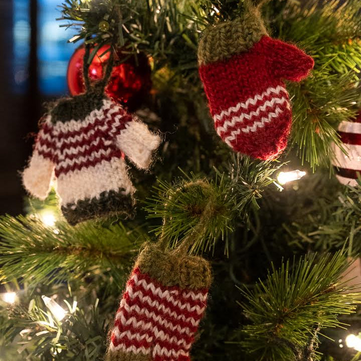 Dec 9 Knitted Holiday Ornaments