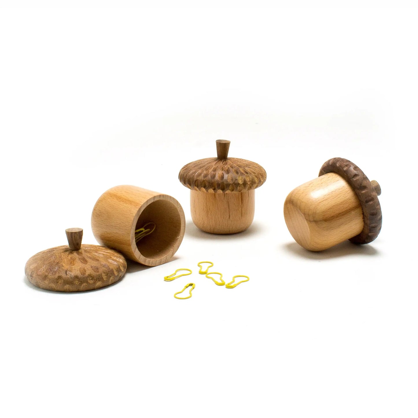 DEGEN - Stitch Marker Holding Acorn