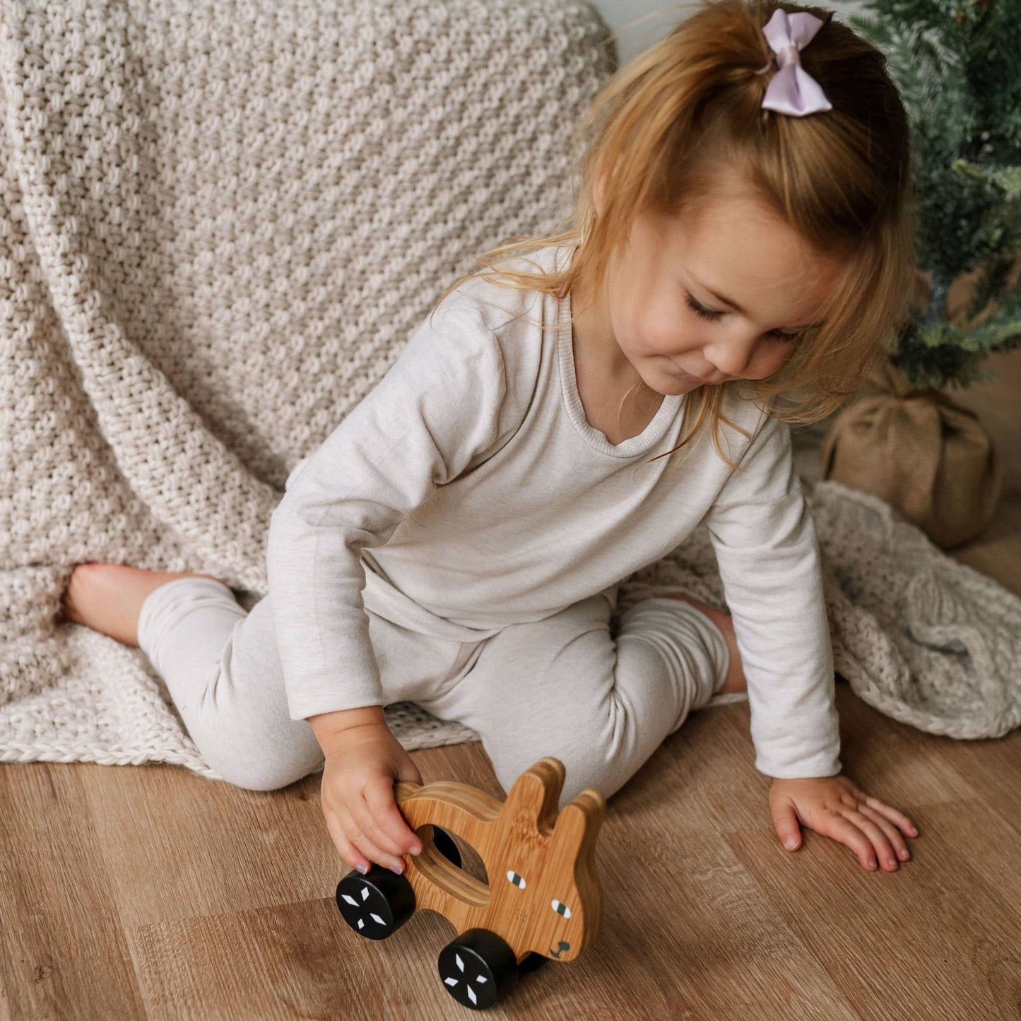 Wee Gallery - Wooden Bunny Push Toy