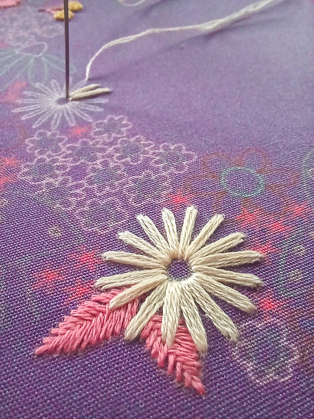 Cozy Blue Flora luna embroidery kit