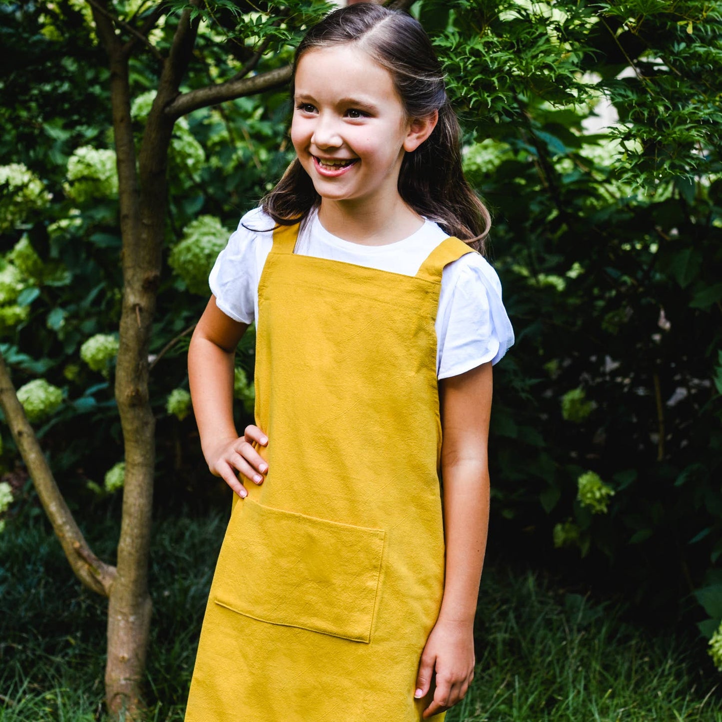 Cross Back Apron
