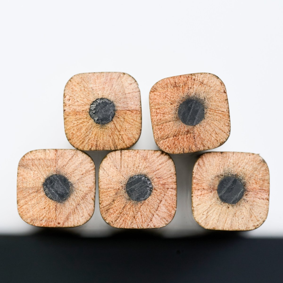 Blackwing Volume 21 - Woodworking