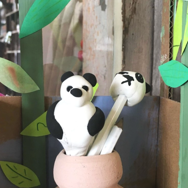 Kids Birthday Party: Panda Sculpture