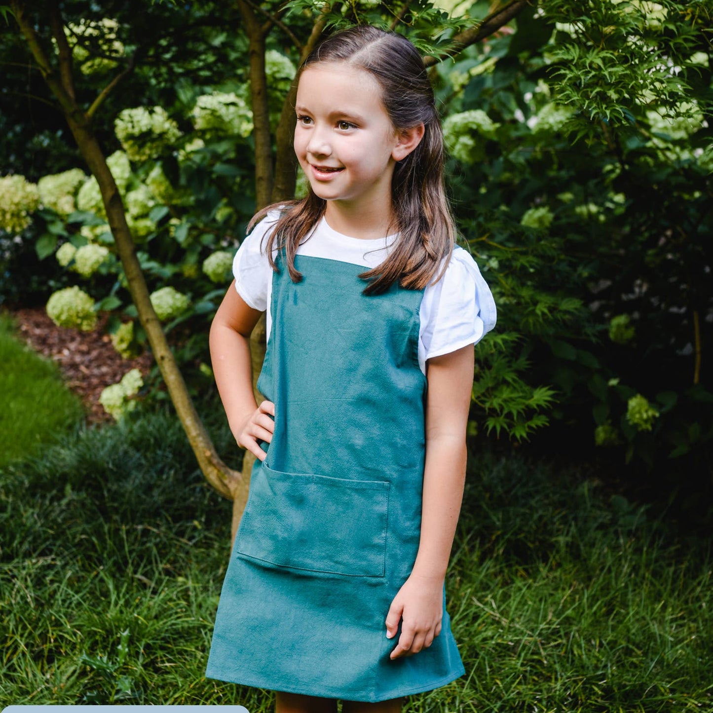 Cross Back Apron